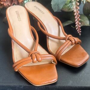 Express Women's Brown Knotted Heels